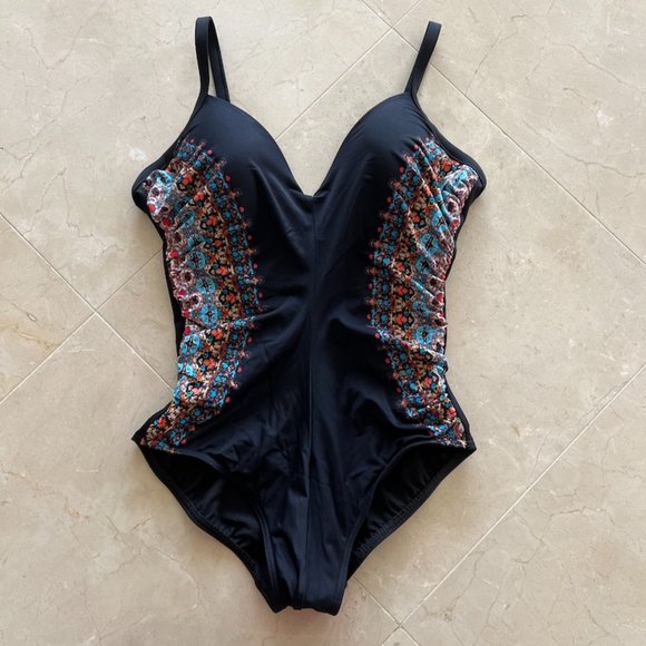 MIRACLESUIT One-Piece Swimsuit size 8 - Picture 1 of 12